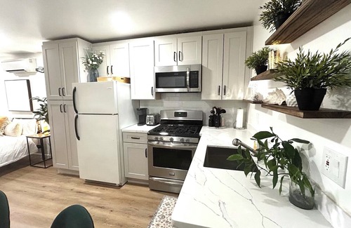 Willow Glen South - Lincoln Glen Cottage | Charming 2-bedrooms in the heart of Willow Glen San Jose