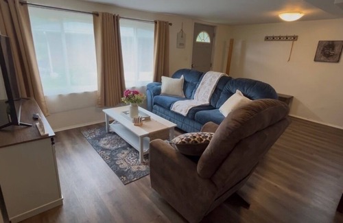 Skelton Apartment | Charming 2-BR basement apartment, central to National Park, close to interstate