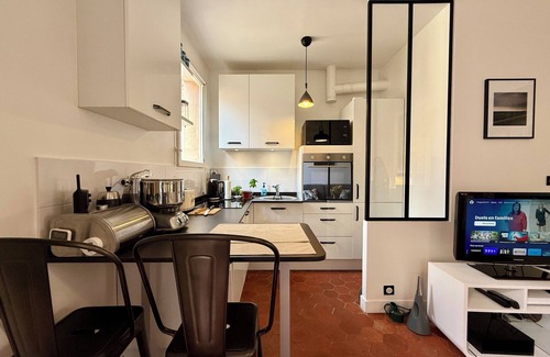 Charonne Apartment | CHARMING 2-ROOM APARTMENT NEAR PERE LACHAISE