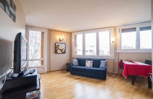 Danube Apartment | Charming 2 rooms at Buttes Chaumont (Paris 19th)