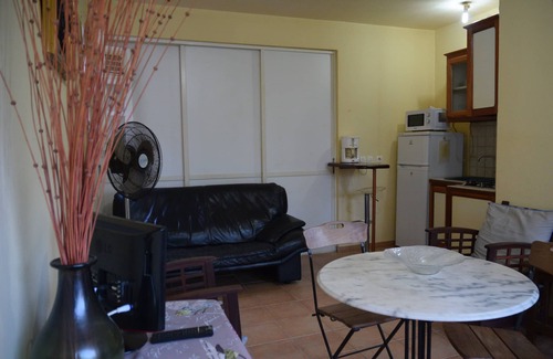 Port-Louis House | Charming 2 rooms by the sea