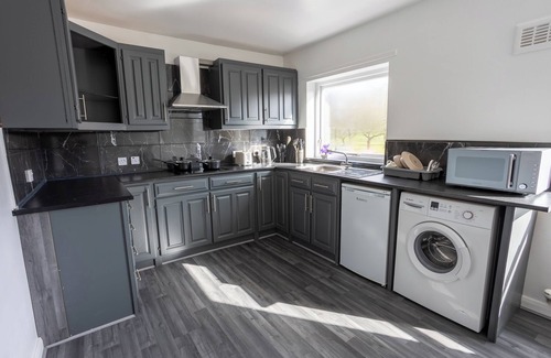 Carlisle House | Charming 2BR Maisonette in Carlisle Center with Spacious Parking