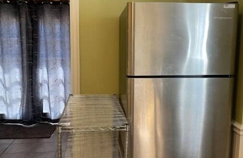 East Central House | Charming 2BR Near Trolley Squaren