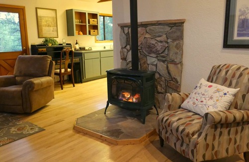 Kachina Village House | Charming 3/2 cabin in the pines. Pine views from a big deck, 175 specials!