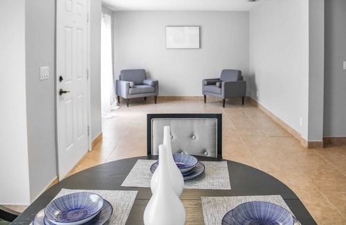 Port Saint Lucie House | Charming 3-bedroom house in lovely Port Saint Lucie with AC