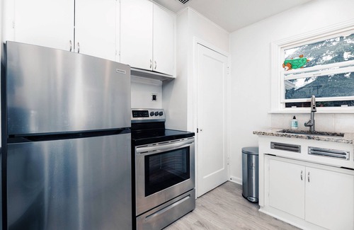 Highline House | Charming 3-Bed Bungalow near SODO + Downtown Seattle