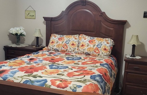 Pear Park House | Charming 3 bedroom 2 bath home