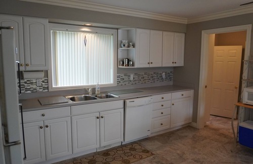 Caseville Cottage | Charming 3-bedroom cottage in Caseville