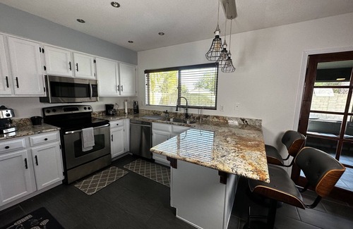 Kyrene-Superstition House | Charming 3-bedroom, 2-bath retreat in Tempe