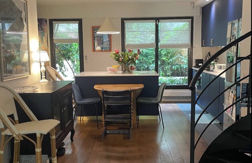 Marais Apartment | Charming 3-Bedroom Duplex in Marias