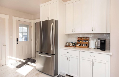 Lettered Streets House | Charming 3-bedroom house in the lively heart of Bellingham, with high-speed WiFi