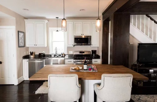 Arlington Heights House | Charming 3-bedroom home in Arlington w/Hot Tub, Parking Close to Everything DC