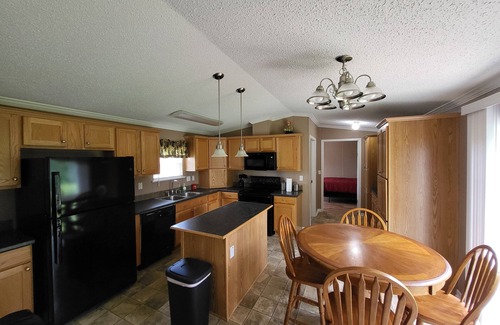 Saint Joe House | Charming 3-bedroom house in St. Joe just 6 miles from the Buffalo River