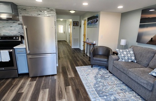 Meadow Bridge House | Charming 3 bedroom home on the New River