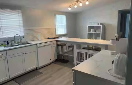 Wise House | Charming 3 bedroom home to relax with the family or enjoying a quick get away