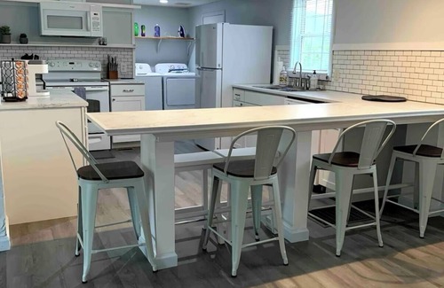 Wise House | Charming 3 bedroom home to relax with the family or enjoying a quick get away