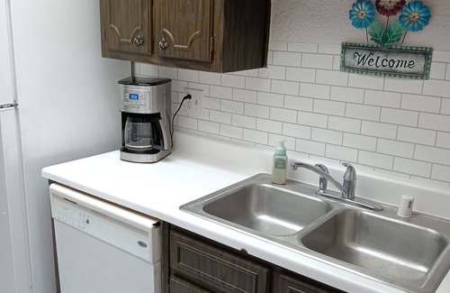 Biggs Field House | Charming 3-bedroom house in El Paso by the airport w WiFi & pool