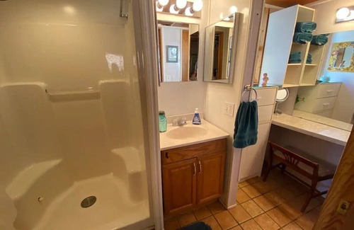 Blanco House | Charming 3-bedroom house in fabulous Blanco with WiFi, AC