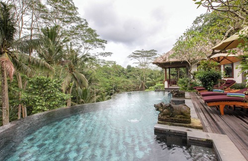 Sambahan Villa | Charming 3-bedroom pool villa with AC and WiFi in gorgeous Tegallalang