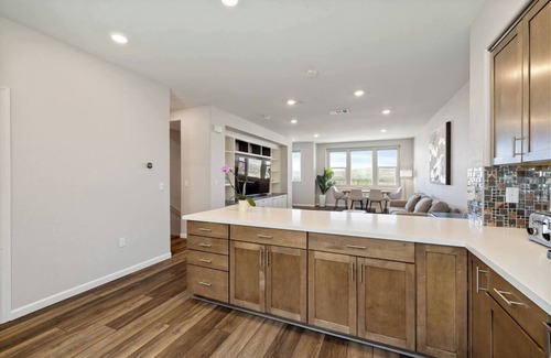 Communications Hill House | Charming 3-bedroom townhome with AC, WiFi in welcoming San Jose