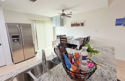 Heritage House | Charming 3-bedroom house with WiFi in San Antonio near SeaWorld/Lackland AFB