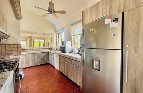Playa Blanca Villa | Charming 3 Bedroom Villa at Los Portales