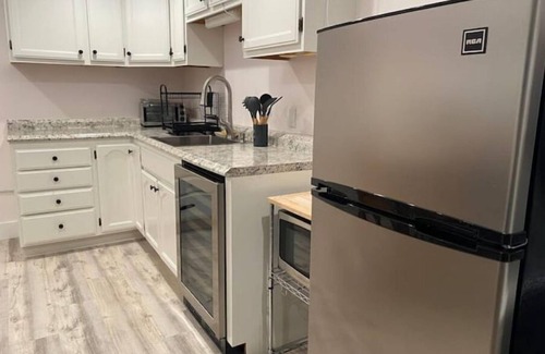 Mission District Condo | Charming 3BR 1BA Apt in Mission