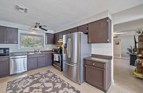 Alta Vista House | Charming 3BR Coastal Home Near Trails, Shops