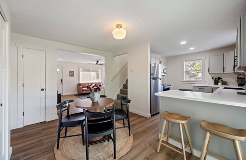 Lafayette House | Charming 3BR Full Remodel in Lafayette