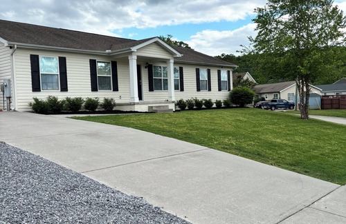 Dandridge House | Charming 4-bedroom house in Dandridge