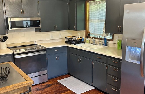 Hot Springs House | Charming 4-bedroom house with WiFi and AC in Hot Springs