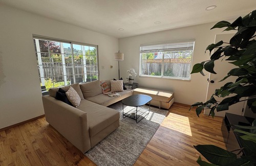 South San Jose House | Charming 4Bedroom4Bathroom Retreat- Home Away From Home