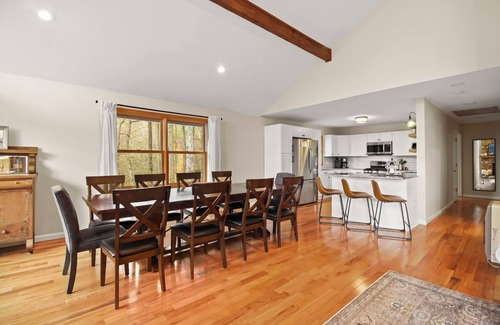 Charter Hills House | Charming 5-bedroom house with AC in Beech Mountain