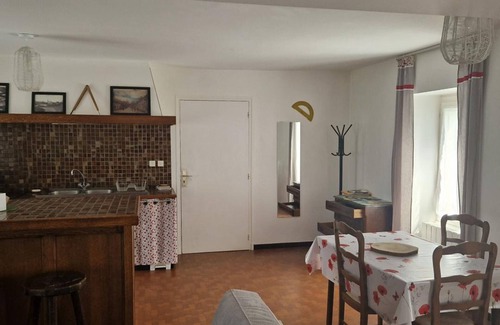 Sasnieres Cottage | Charming accommodation in Sasnières with parking and pets allowed