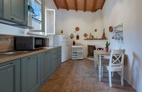 Muravera Apartment | Charming accommodation of about 90 sqm, perfect for 3 people, located on the ground floor of a Campidanese house, a traditional home typical of southern Sardinia.The property is located in Muravera, a charming village in the province of South Sardinia, i
