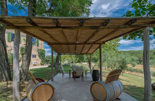 Buonconvento Villa | Charming Ageless Villa in the Heart of Val d'Orcia