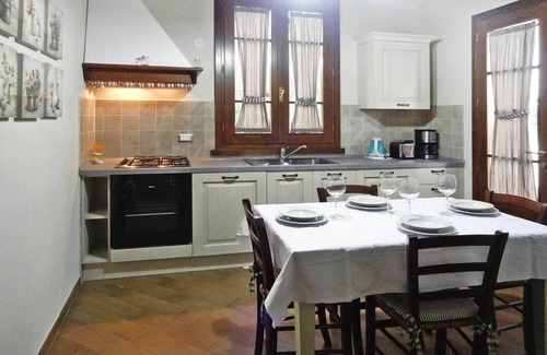 Lamporecchio Apartment | Charming Agritourism in Tuscany