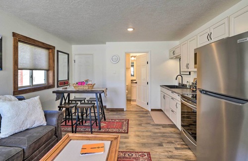 Alpine Northeast Apartment | Charming Alpine Apartment w/ Stunning Views!