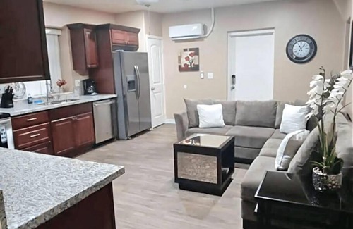 Tucson Apartment | Charming and Lovely Home Found in Central Tucson
