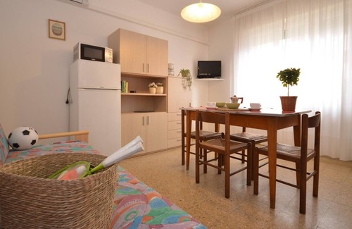 Lignano Sabbiadoro Apartment | Charming apartment near the beach in Lignano
