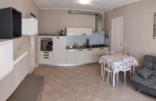 Colico Apartment | Charming apartment with swimming pool, tennis court