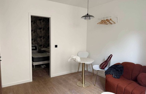 Montreuil Apartment | Charming Apartment - 2BR - 4P - Montreuil
