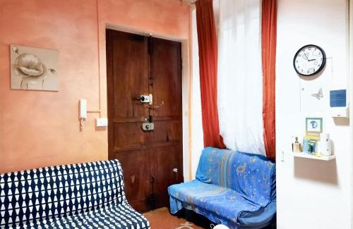 Foce Apartment | Charming Apartment in Genova with Private Parking, 70 sqm