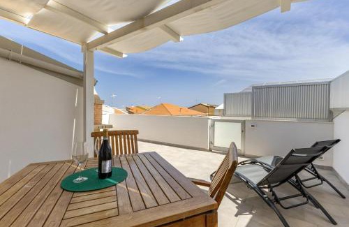 Punta Secca Apartment | Charming apartment in Punta Secca with sea view, 50 m²