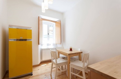 Socorro Apartment | Charming apartment in S. Castle area Jorge