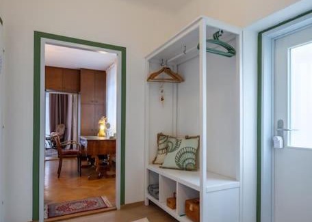 Favoriten Apartment | Charming Apartment Retreat