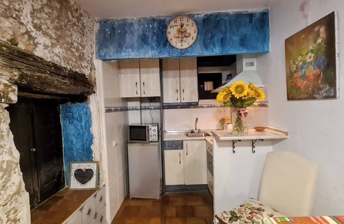 Old Town Apartment | Charming Apartment With Beautiful Views in old Town of Cuenca