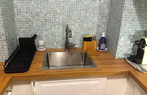 Gambetta Apartment | Charming apartment with WiFi and AC in pleasant Nice