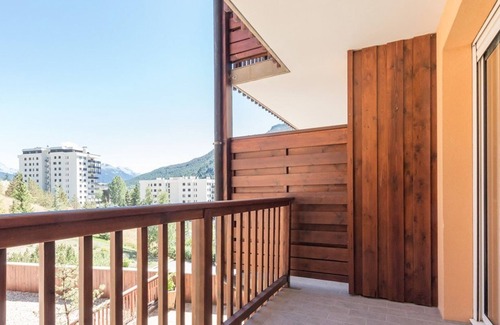 Saint-Chaffrey Apartment | Charming Apt in Serre-Chevalier for 4 with Balcony, Parking, and WiFi Option.
