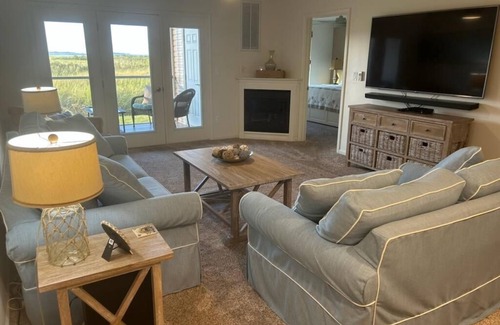 Ocean View Condo | Charming Beach Getaway